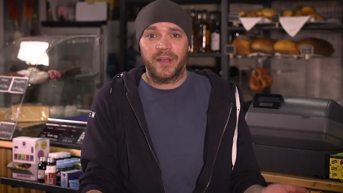 Patrick Heinrich über den gefälschten Pass Begeht Erik bei GZSZ aus Liebe eine Dummheit?
