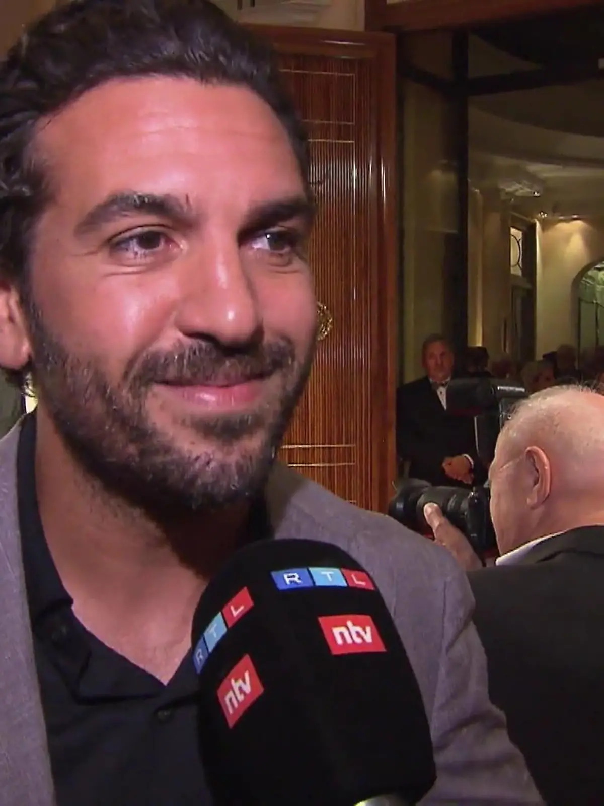 Bild zu: "Kehrt Elyas M'Barek Deutschland den Rücken?"