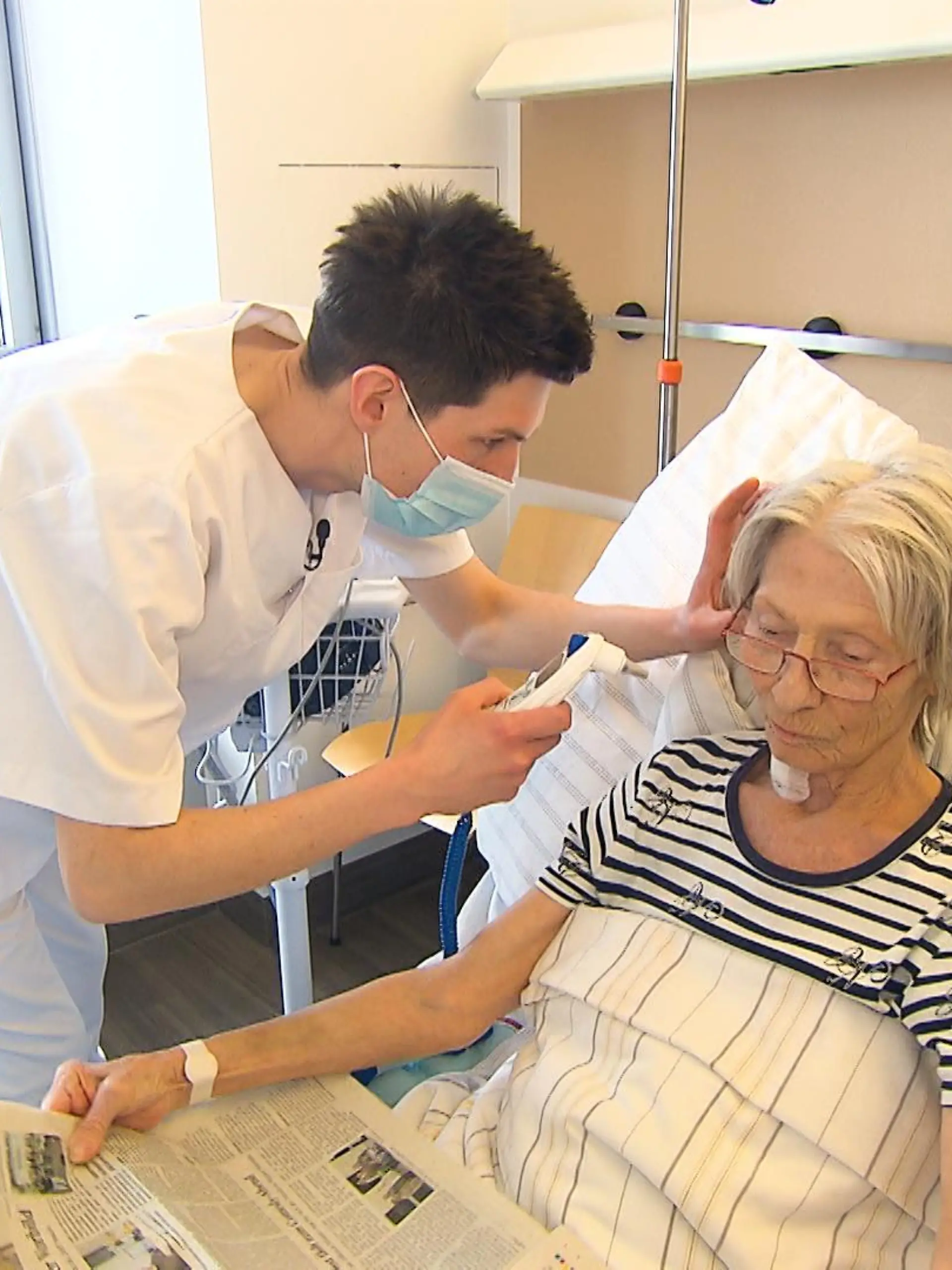 Bild zu: "Einen Tag als Krankenpfleger"