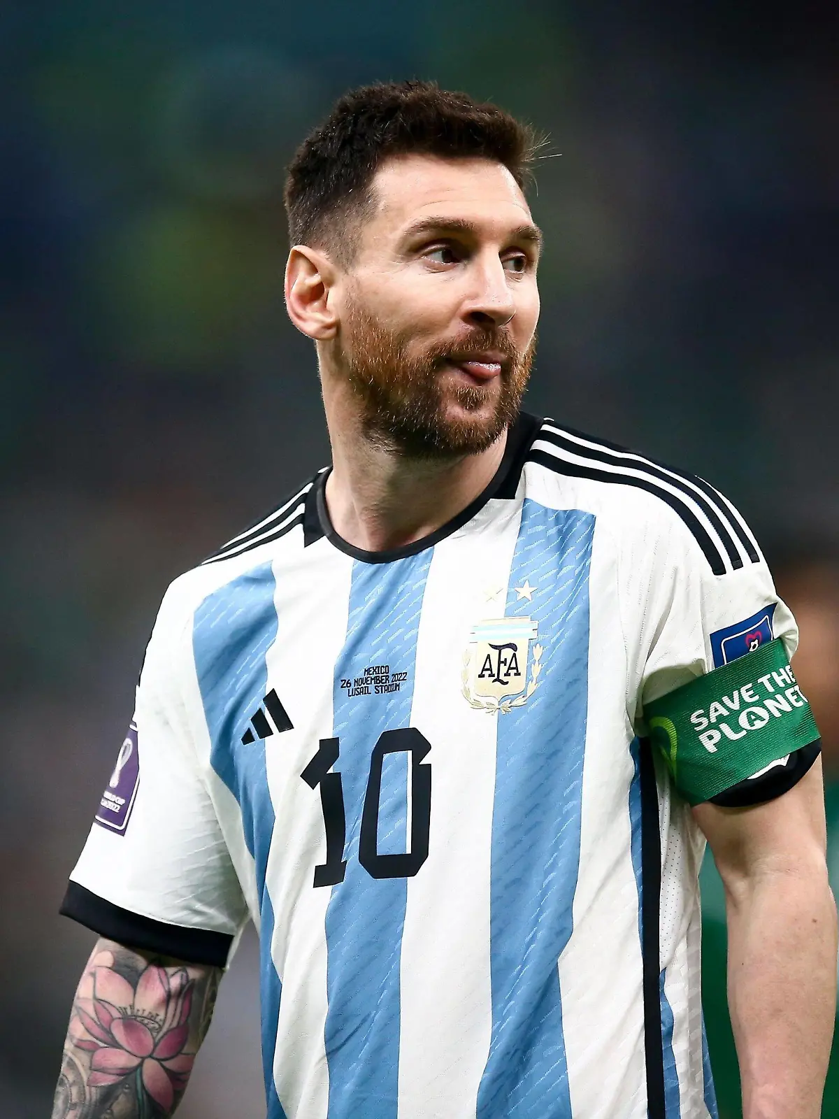  Mandatory Credit: Photo by Michael Zemanek/Shutterstock 13634795r Lionel Messi of Argentina Argentina v Mexico, FIFA World Cup, WM, Weltmeisterschaft, Fussball 2022, Group C, Football, Lusail Stadium, Al Daayen, Qatar - 26 Nov 2022 Editorial Use Only Argentina v Mexico, FIFA World Cup 2022, Group C, Football, Lusail Stadium, Al Daayen, Qatar - 26 Nov 2022 Editorial Use Only PUBLICATIONxINxGERxSUIxAUTxHUNxGRExMLTxCYPxROUxBULxUAExKSAxONLY Copyright: xMichaelxZemanek/Shutterstockx 13634795r