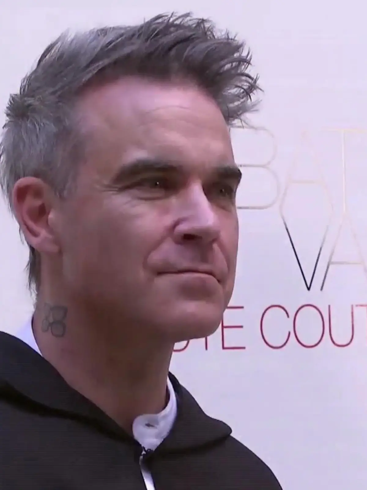 Bild zu: "Robbie Williams leidet an Dyslexie und Dyskalkulie"