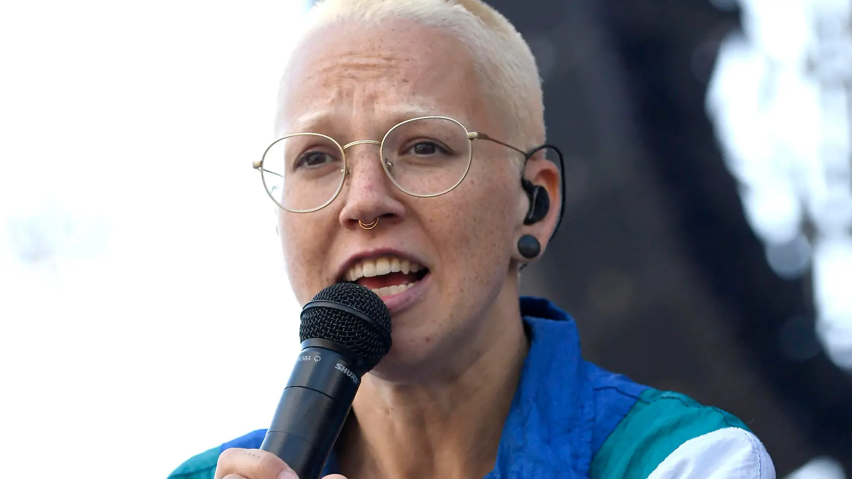 Tour-Absage 2023: Sängerin Stefanie Heinzmann entschuldigt sich bei Fans