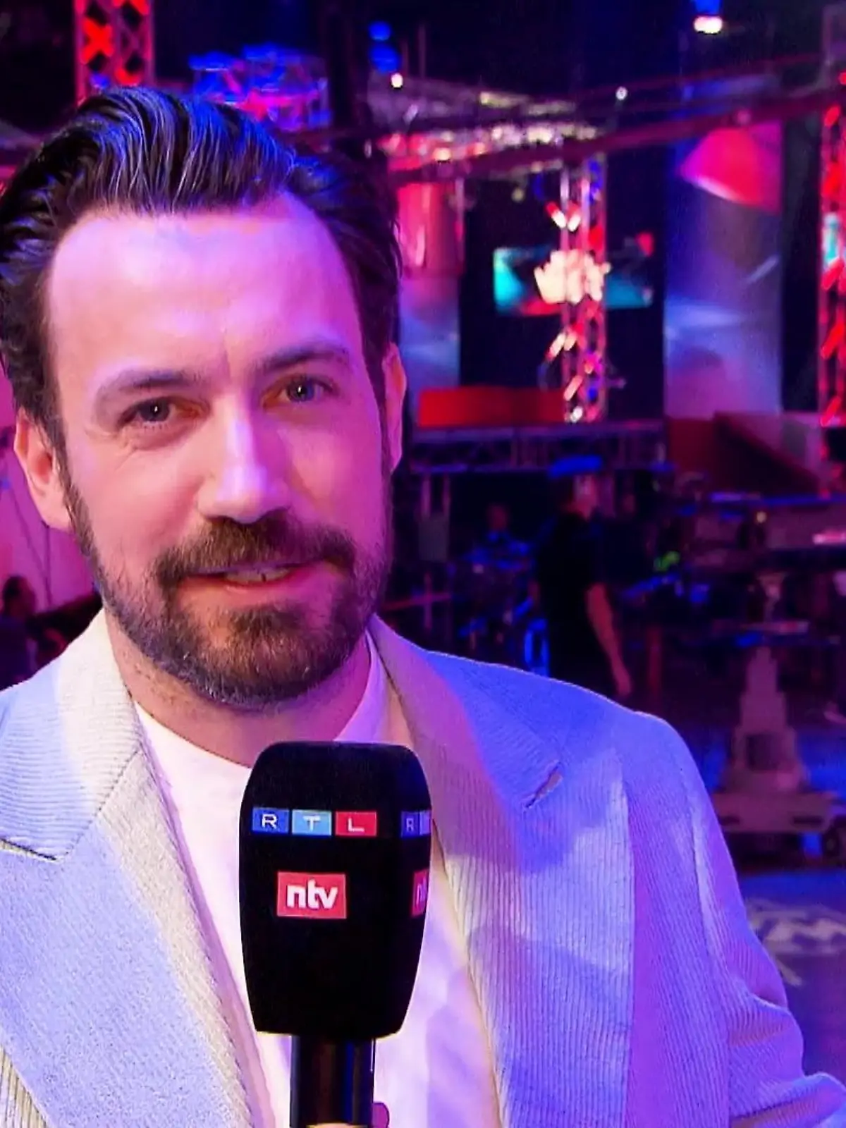 Bild zu: "Jetzt fürs "Take Me Out"-Ü40-Special bewerben!"