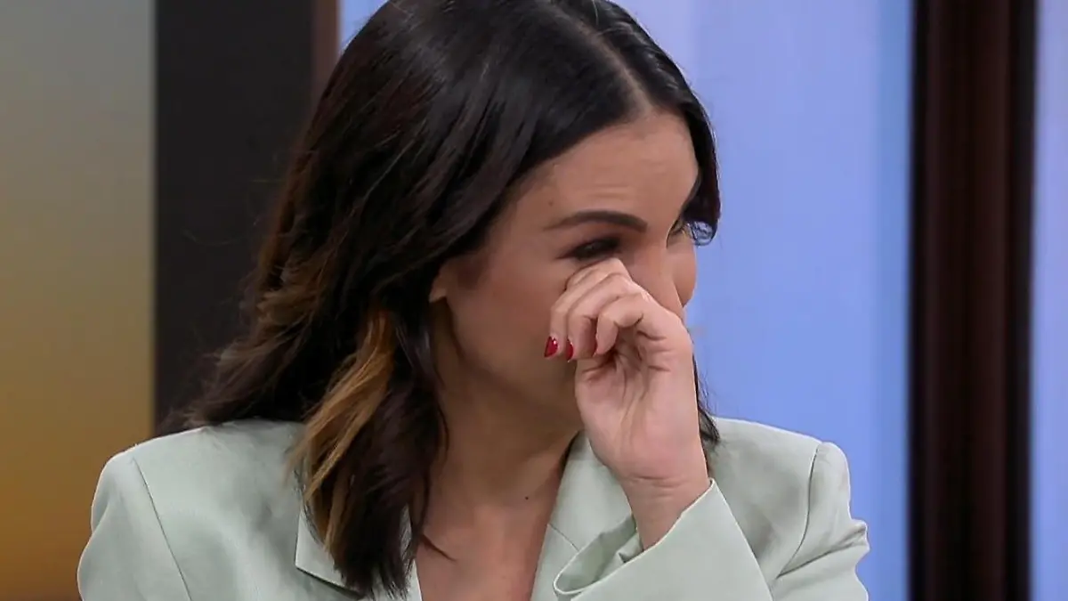 Sila Sahin kommen die Tränen Überraschung für AWZ-Star im Live-TV