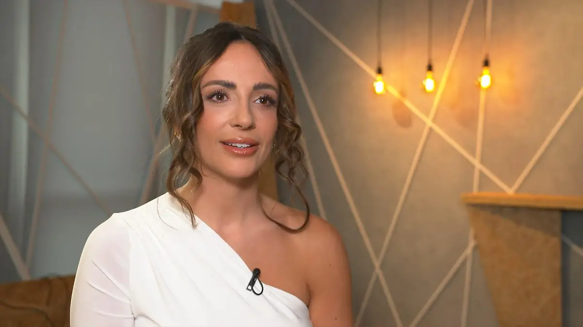 DAS sind Jennifer Saros Geheimnisse Bachelorette ganz offen
