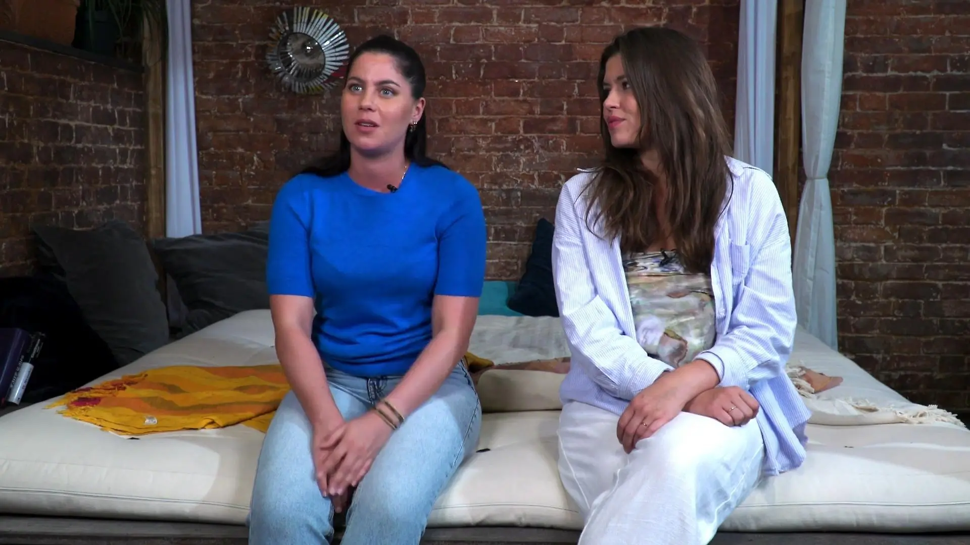 „Es gibt Situationen, da kannst du nur verlieren!" „Unter uns“-Stars Valea und Sharon im Interview