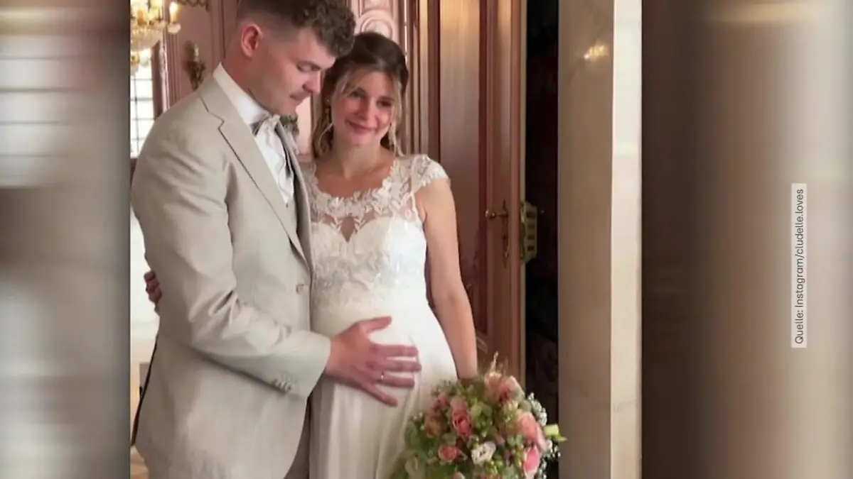 Claudelle Deckerts Tochter Romy hat geheiratet! Für immer und ewig -  in zwei Monaten