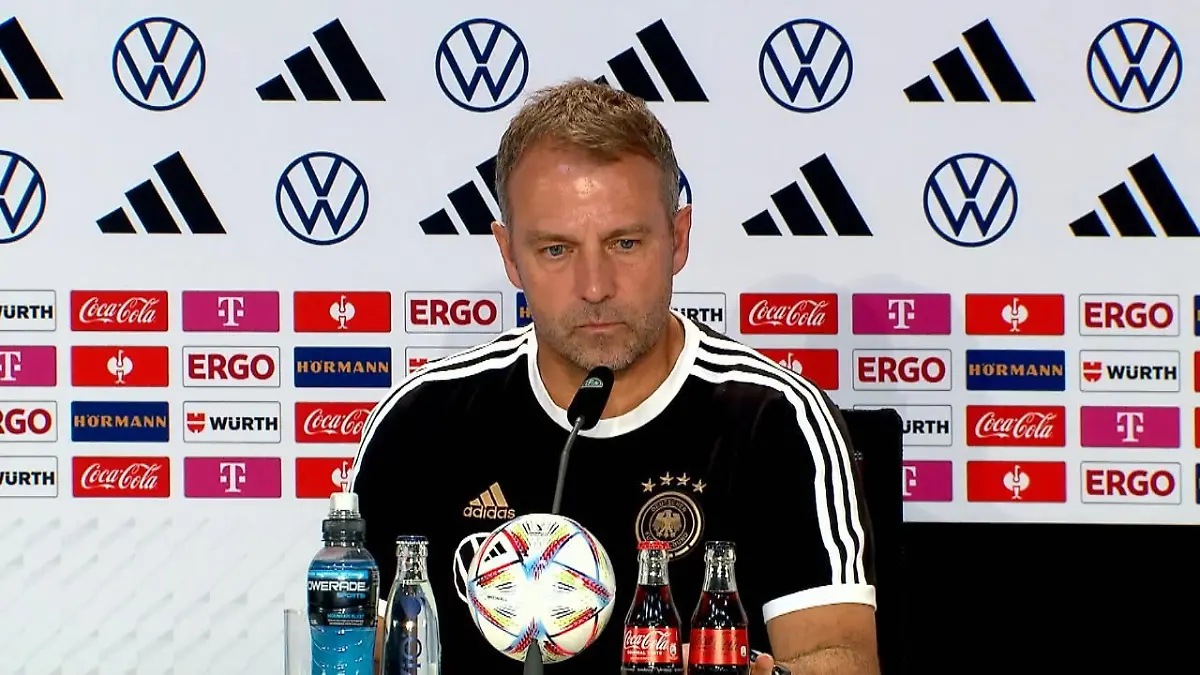 Flick äußert sich zur Pleite gegen Japan FIFA Fußball-Weltmeisterschaft 2022