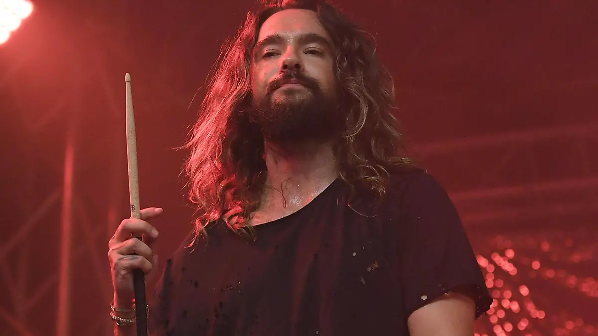Tokio Hotel am 24.08.2023 beim Zeltfestival Ruhr in Bochum Tom Kaulitz, Gitarrist der deutschen Band Tokio Hotel, steht am 24.08.2023 beim Zeltfestival Ruhr in Bochum auf der Bühne. *** Tokio Hotel on 24 08 2023 at the Zeltfestival Ruhr in Bochum Tom Kaulitz, guitarist of the German band Tokio Hotel, is on stage at the Zeltfestival Ruhr in Bochum on 24 08 2023 xRx