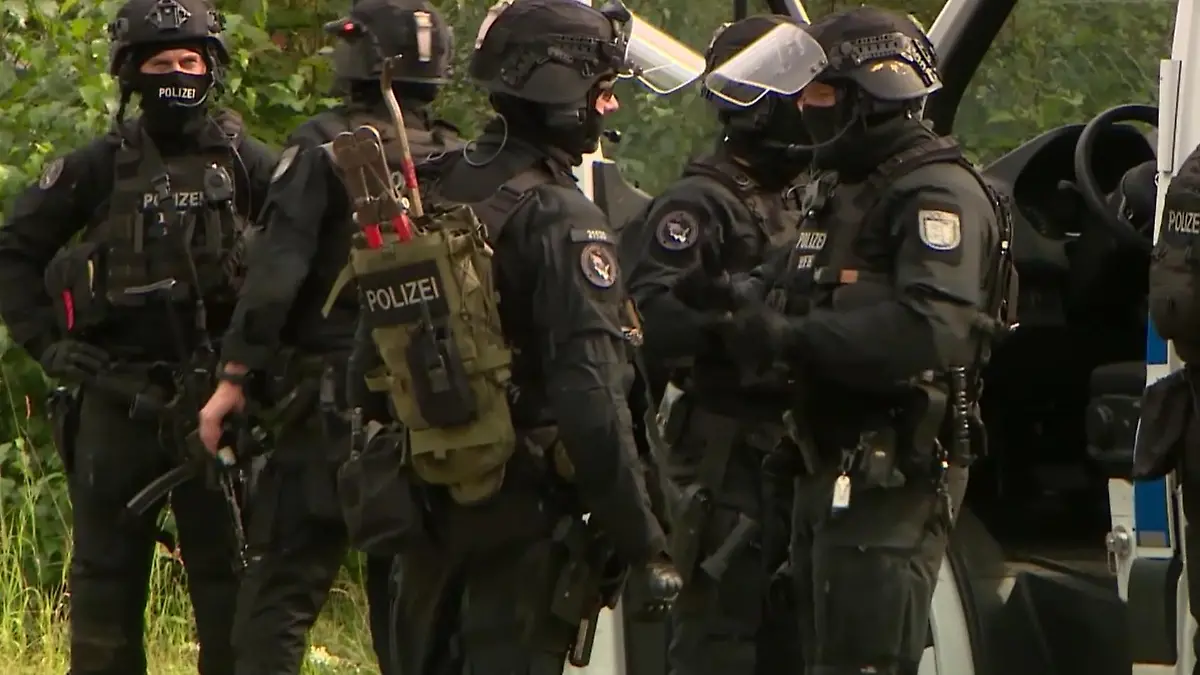 Die Frau konnte in Kiel von der Polizei befreit werden.