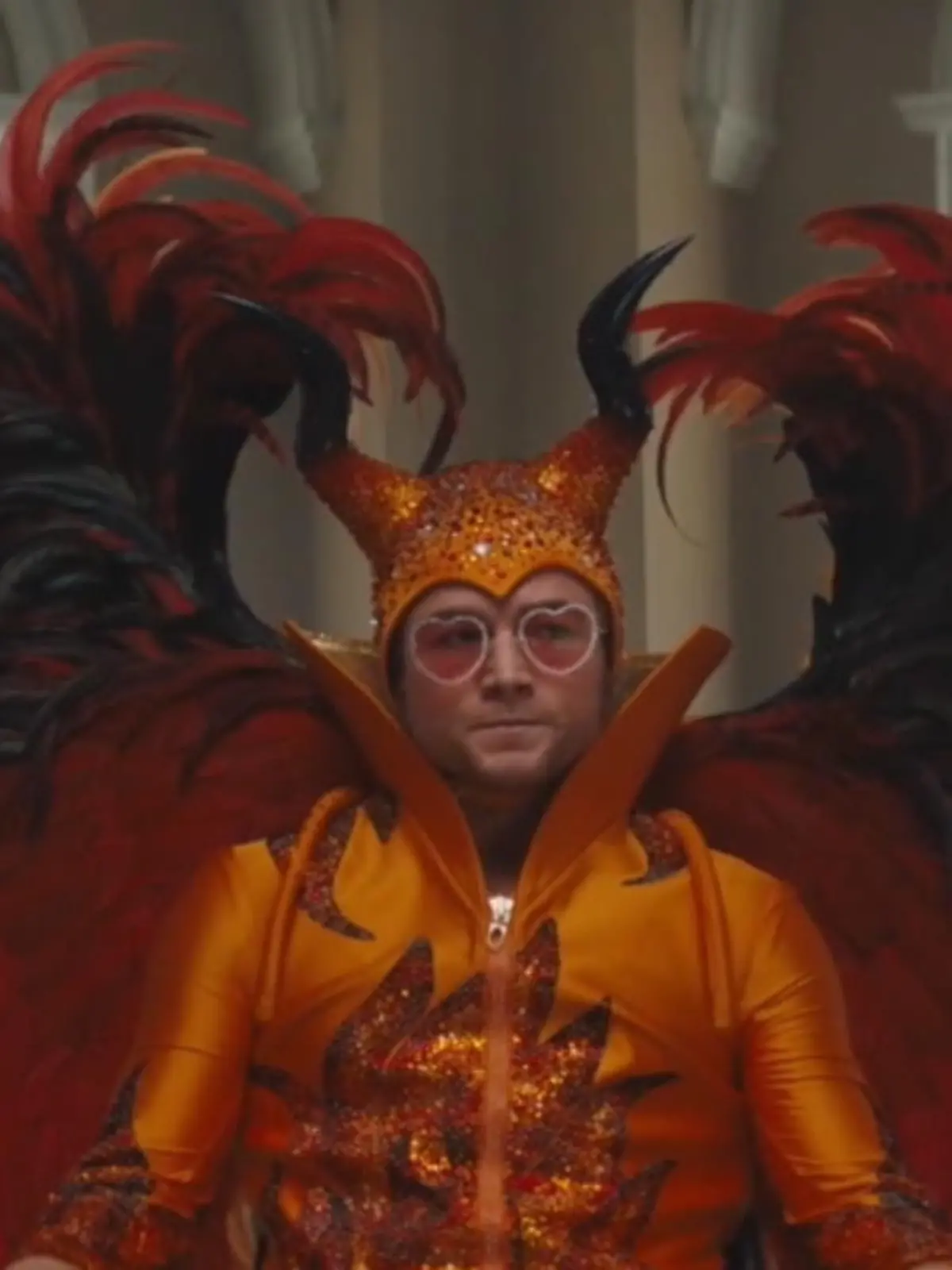 Bild zu: "So schlägt sich Taron Egerton in „Rocketman“"