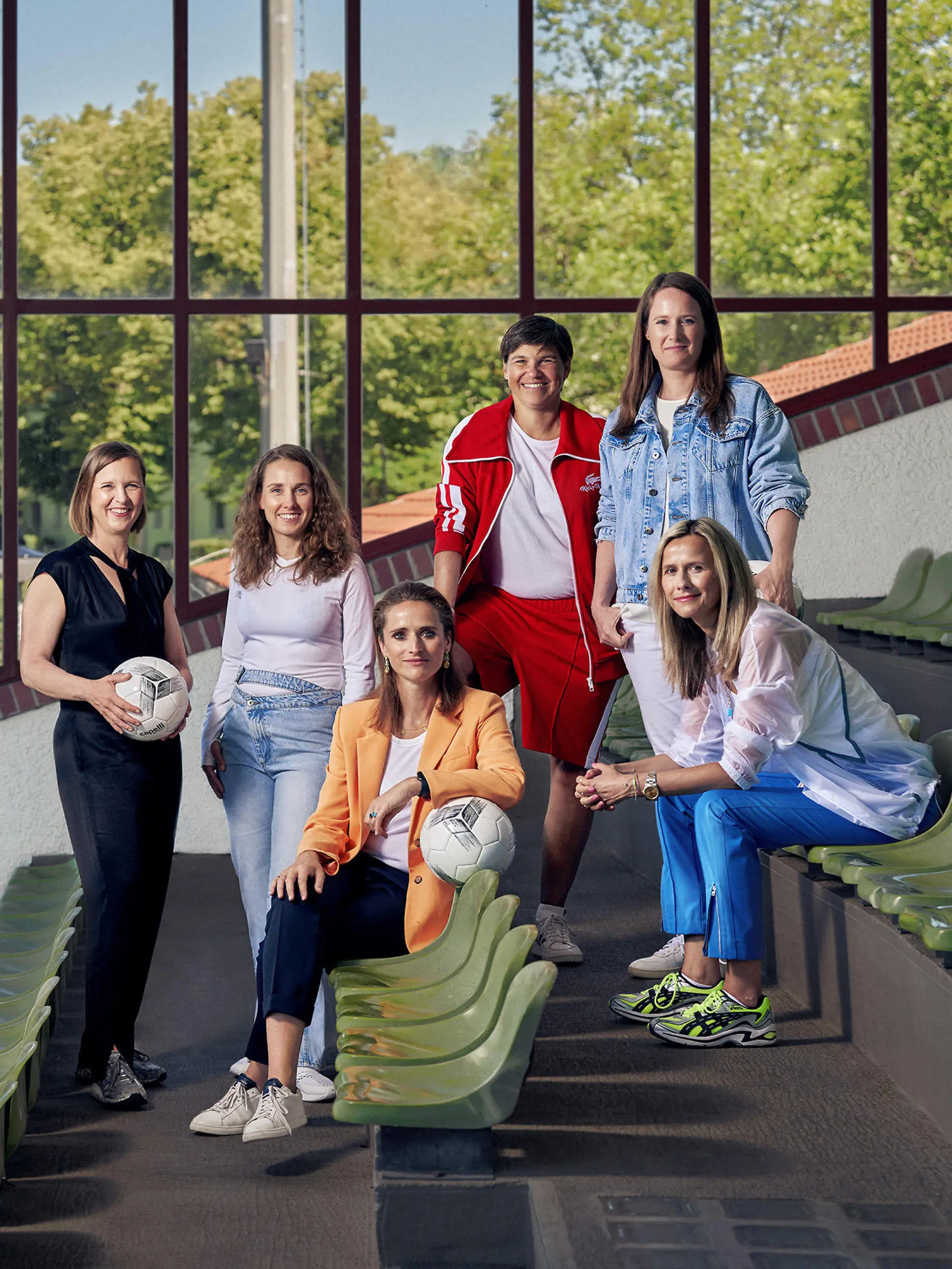 Von links: Tanja, Wielgoss, Lisa Währer, Verena Pausder, Ariane Hingst, Katharina Kurz und Felicia Mutterer.