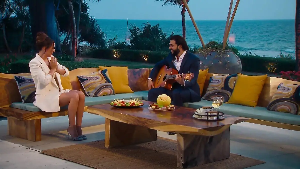 Neu-Kandidat Kinan punktet bei Jennifer mit Romantik Die Bachelorette 2023: Gelungene Überraschung