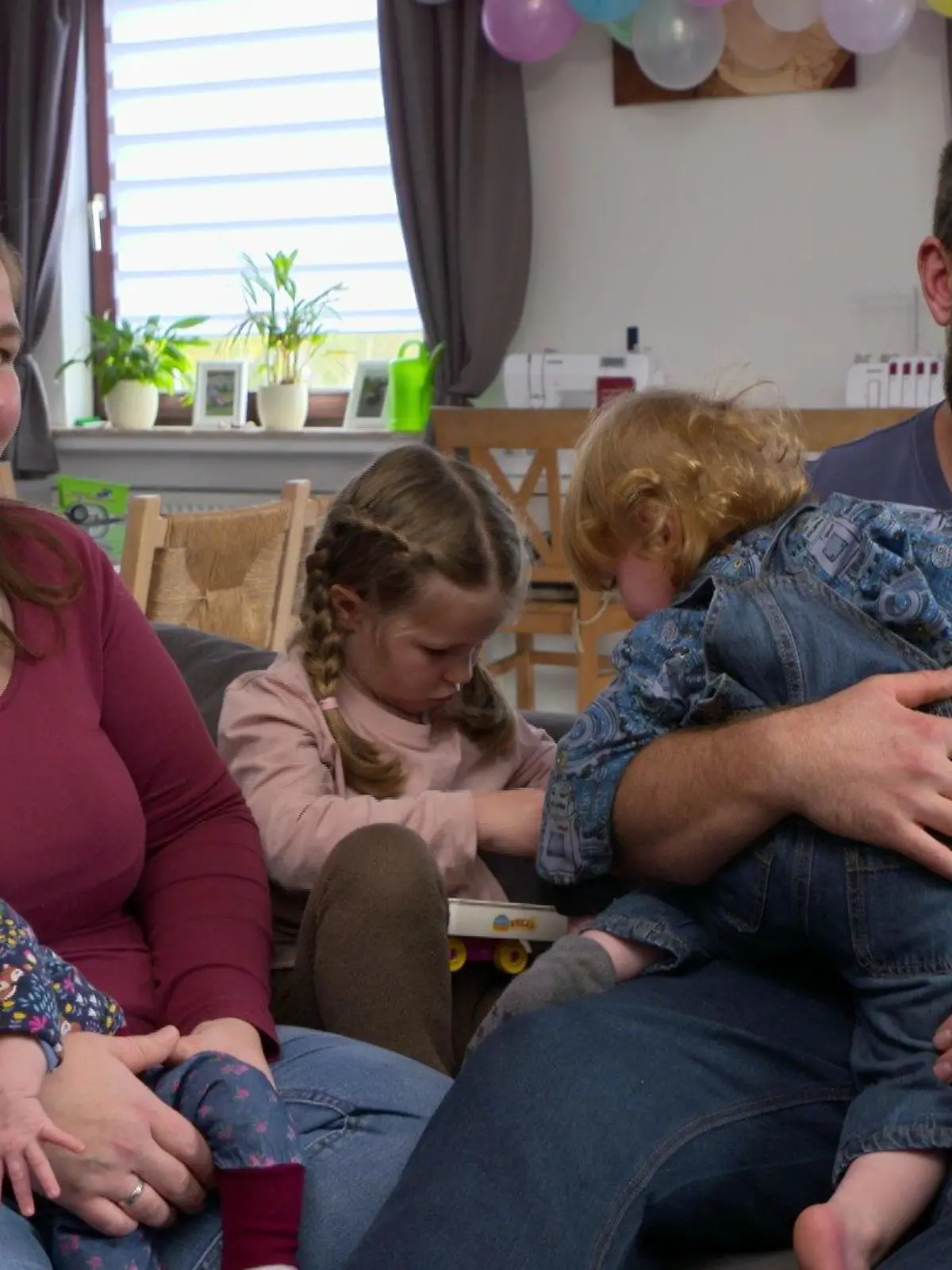 Familie Bielke soll für ihre drei Kinder anstatt 441 Euro im nächsten Jahr 615 Euro zahlen.