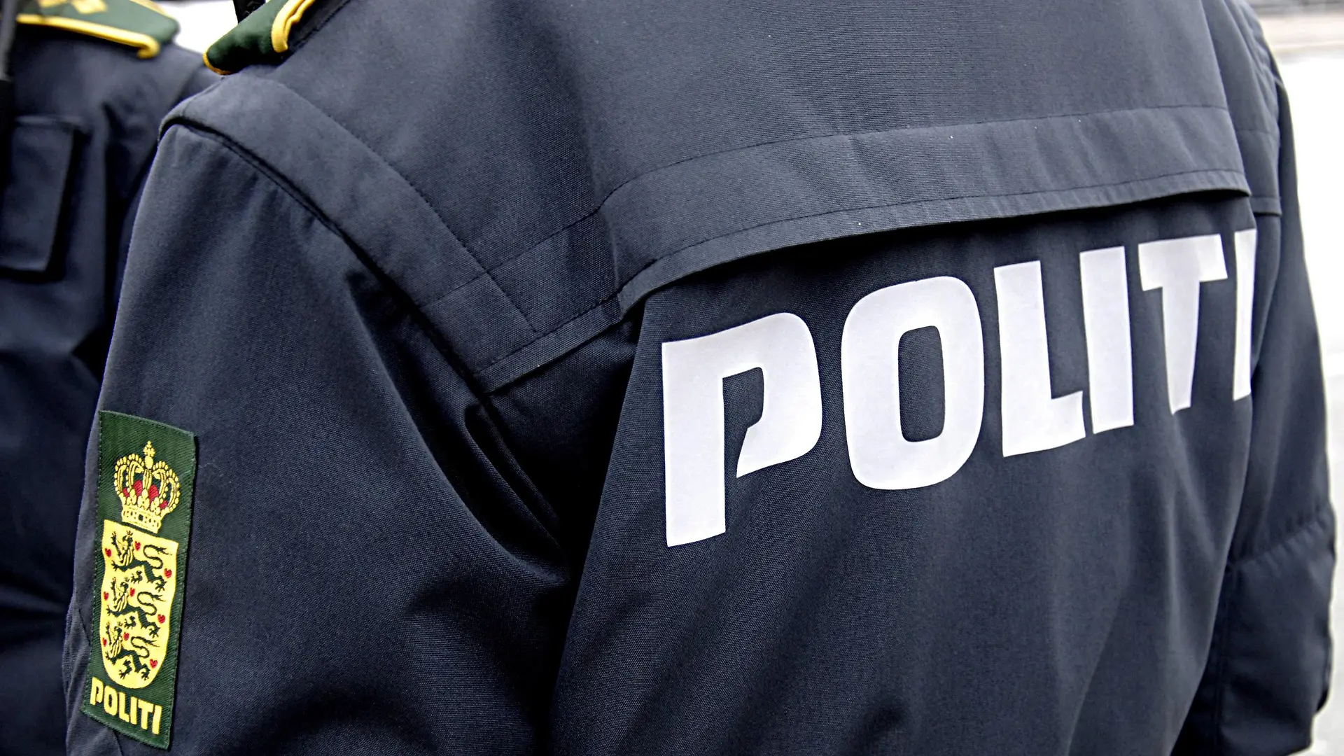 Polizistin in Kopenhagen, Dänemark  PUBLICATIONxNOTxINxDEN

Policewoman in Copenhagen Denmark PUBLICATIONxNOTxINxDEN