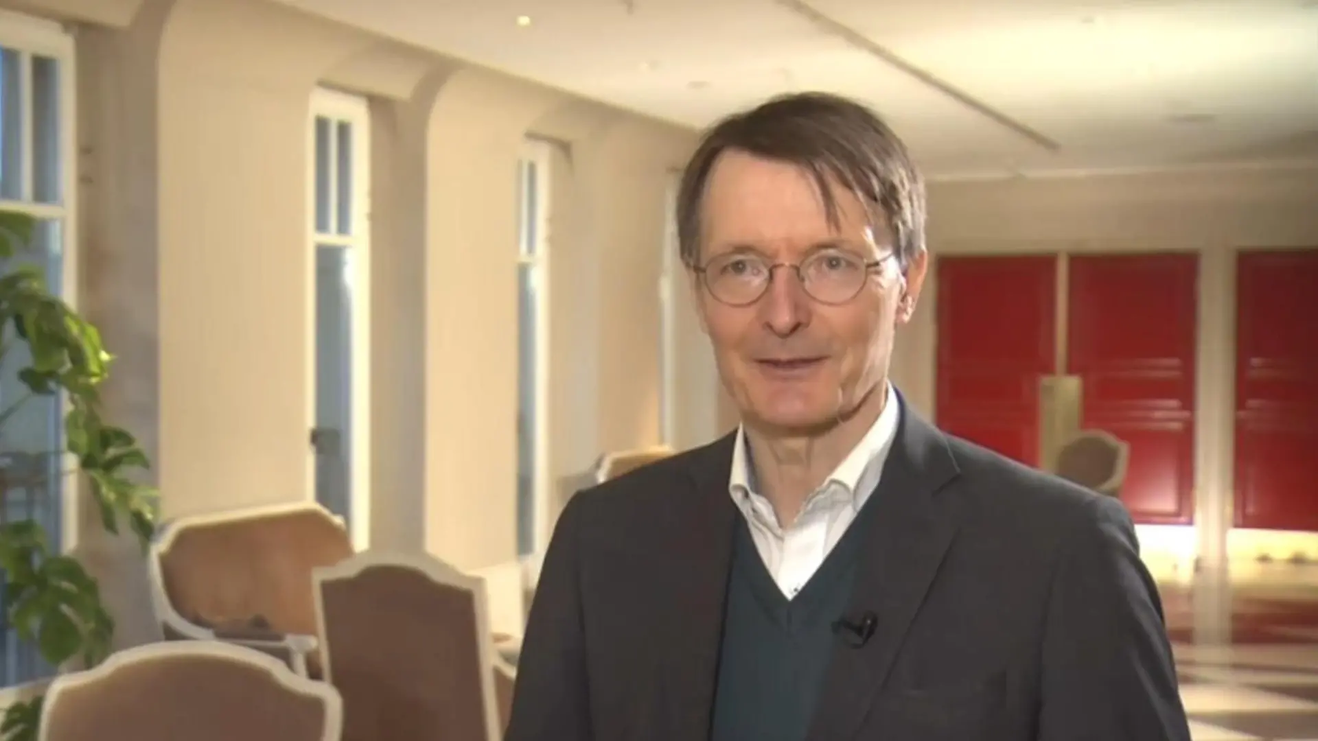 "Merkel griff die Buletten ab, konnte es nicht verhindern" Gesundheitsminister Lauterbach: