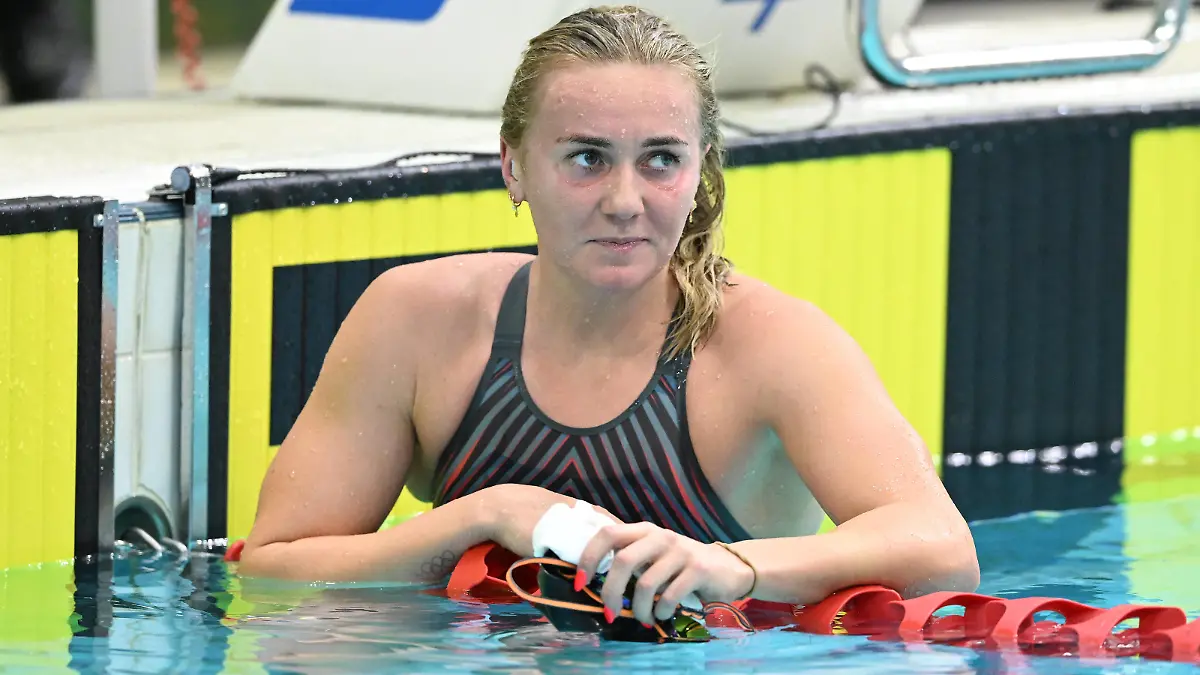 SWIMMING AUSTRALIAN WORLD TRIALS, Ariarne Titmus reacts after winning the Womens 800m Freestyle final on day four of the Australian 2023 World Swimming Championship Trials at Melbourne Sports and Aquatic Centre, Friday, June 16, 2023. ACHTUNG: NUR REDAKTIONELLE NUTZUNG, KEINE ARCHIVIERUNG UND KEINE BUCHNUTZUNG MELBOURNE VICTORIA AUSTRALIA PUBLICATIONxINxGERxSUIxAUTxONLY Copyright: xJAMESxROSSx 20230616001811190180