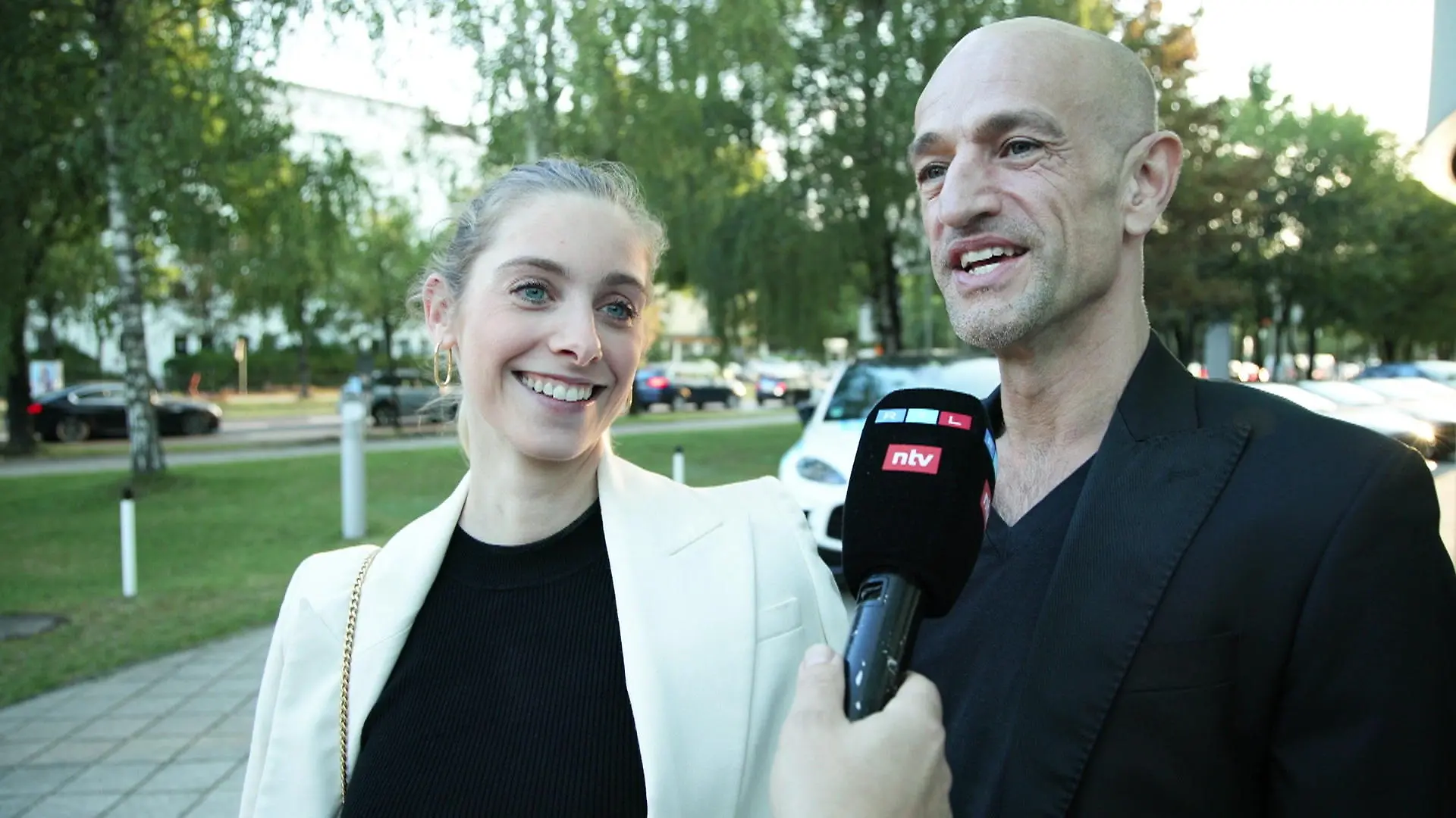 Vater mit 52! Peyman Amin über sein neues Papa-Leben Baby-Interview
