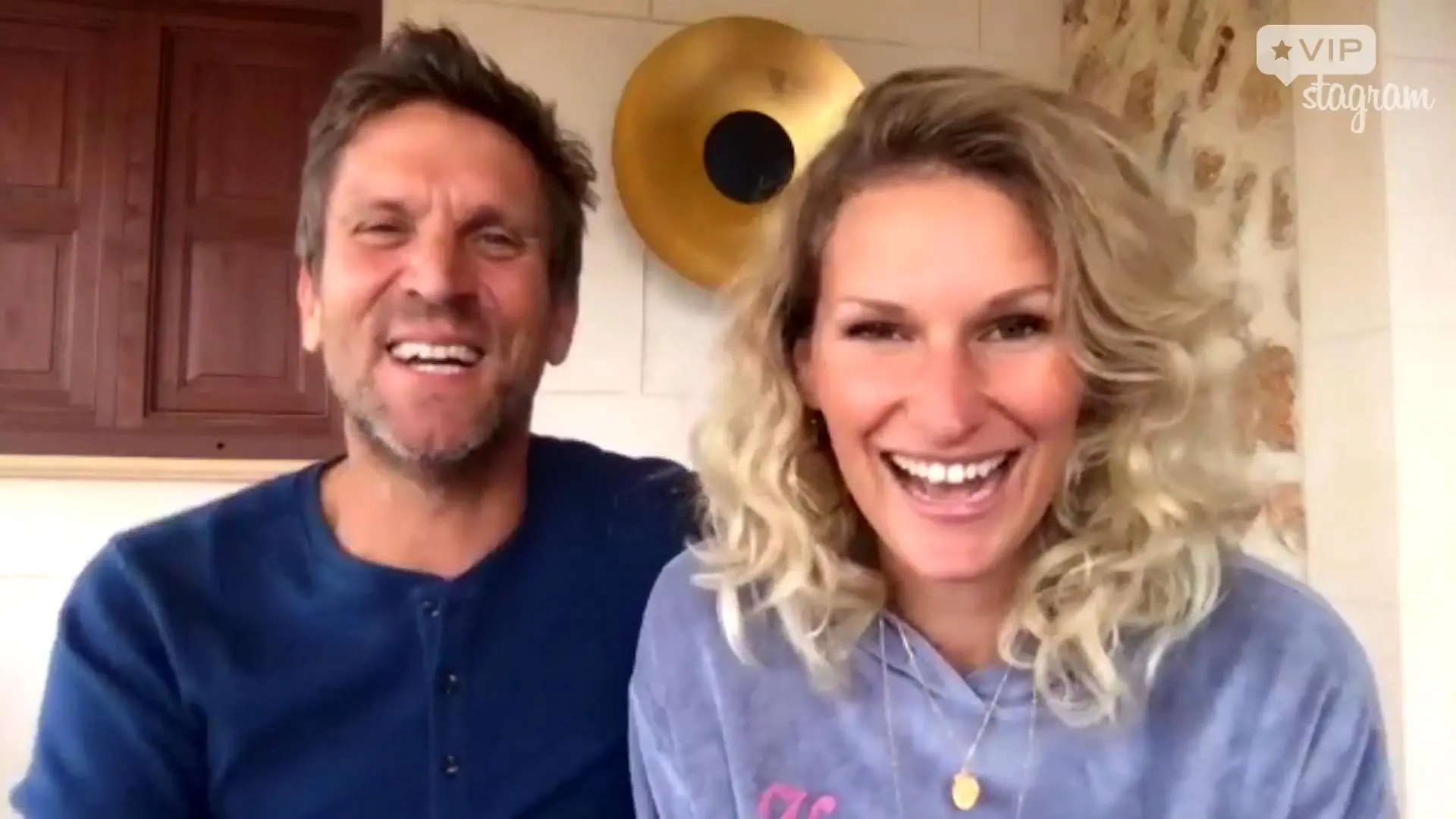 Fast-Trennung bei Janni & Peer: Sie zogen schon Eheringe aus Im VIPstagram verraten