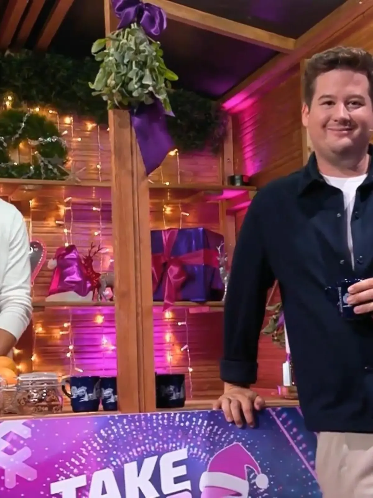 Bild zu: "Plötzlich ist Glühwein-Boy Dirk doch zu haben!"