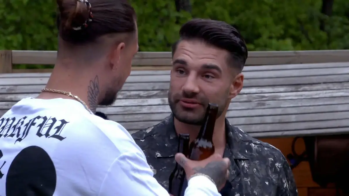 Die Soko Zico nimmt die Sommerhaus-Ermittlungen auf Walentina vs Aleks