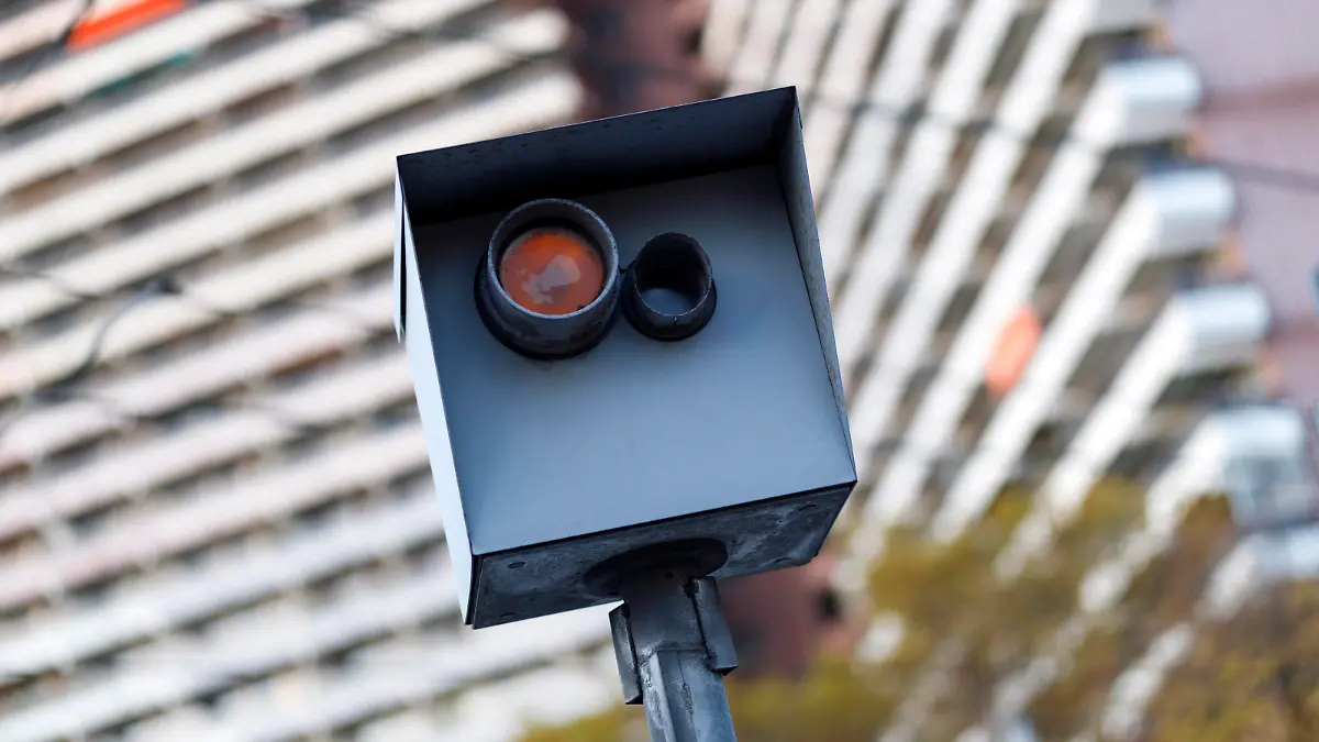  Radarfalle an der Universitätsstraße. Köln, 19.11.2019 *** Radar trap on Universitätsstraße Cologne, 19 11 2019 Foto:xC.xHardtx/xFuturexImage