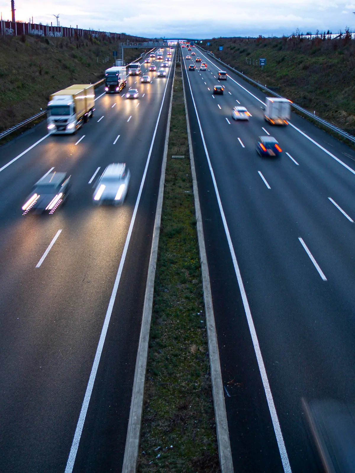  Autobahn A4 bei Kerpen Symbolbild Autobahn. Aufgenommen am 20.12.2019 in Buir, Kerpen. Kerpen Buir Nordrhein-Westfalen Deutschalnd *** Motorway A4 near Kerpen Symbol picture Motorway Taken on 20 12 2019 in Buir, Kerpen Kerpen Buir North Rhine-Westphalia German