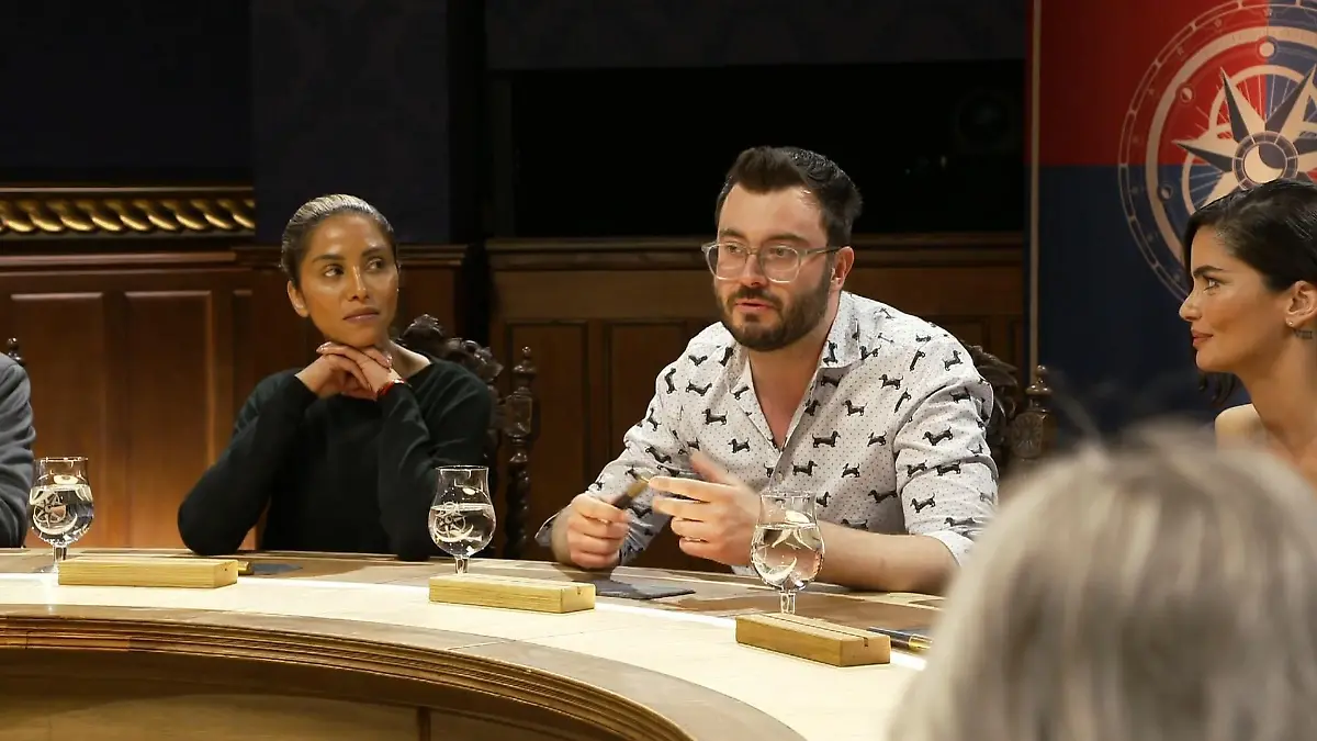 Am runden Tisch ist Sebastian Klussmann chancenlos.