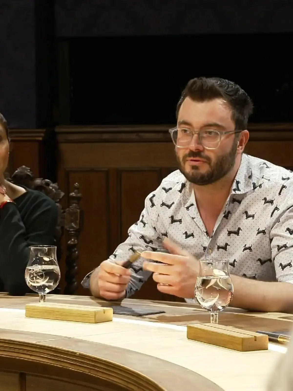 Am runden Tisch ist Sebastian Klussmann chancenlos.