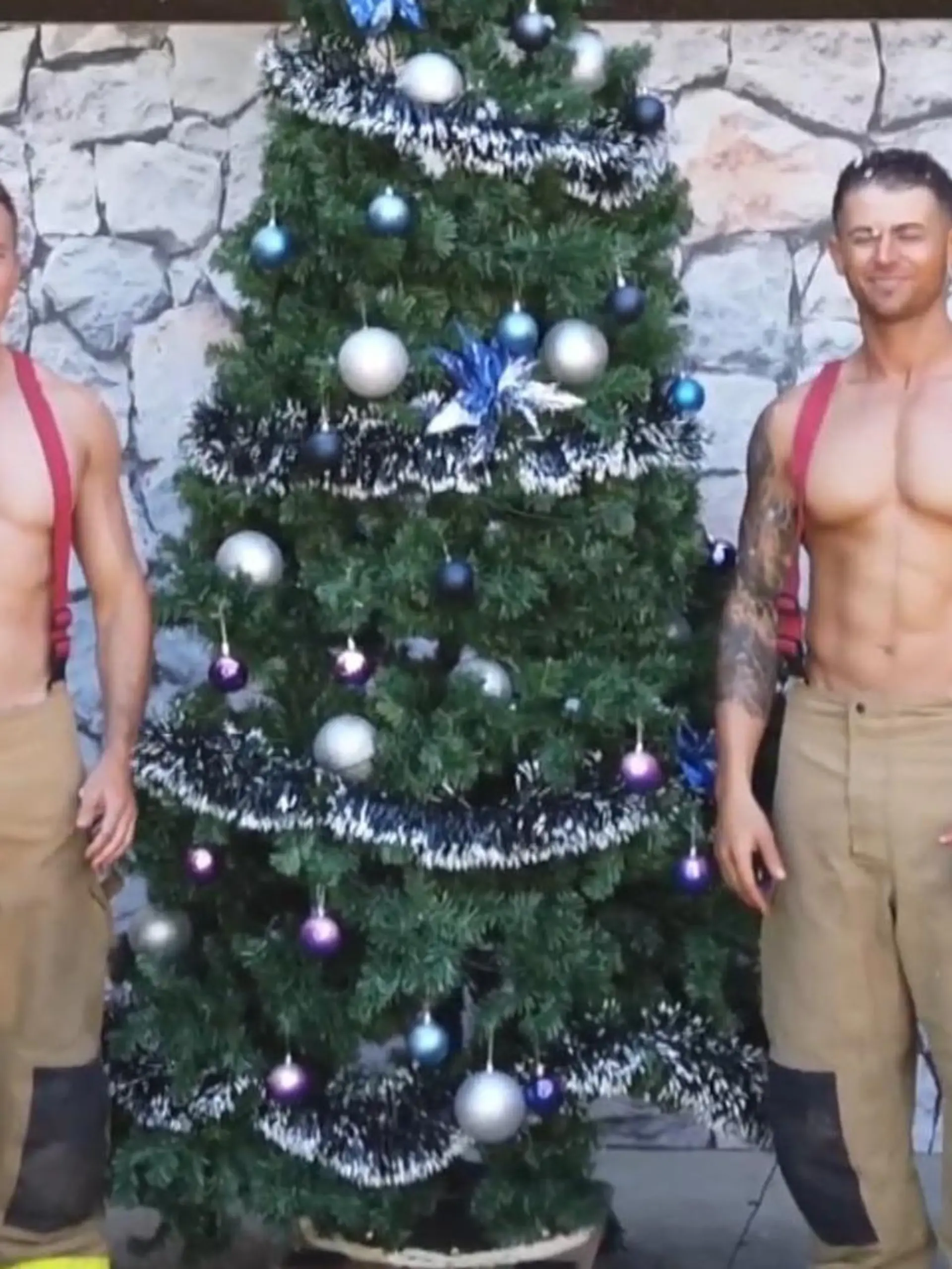 Hotter geht´s nicht! Für den "Australian Firefighters Calendar 2023" haben sich wieder jede Menge knackige Lebensretter gefunden, die gemeinsam mit süßen Tieren posieren. Die Einnahmen werden für den guten Zweck gespendet.