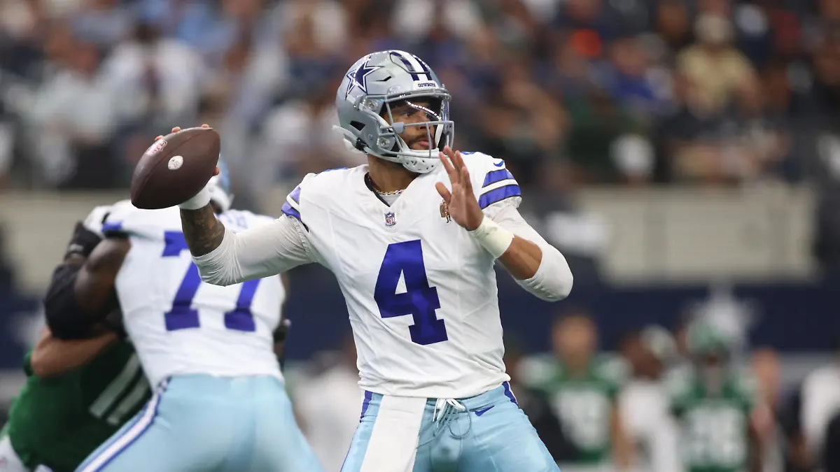 Sep 17, 2023; Arlington, Texas, USA; Dallas Cowboys quarterback Dak Prescott (4) throws a pass in the first quarter against the New York Jets at AT&T Stadium. Mandatory Credit: Tim Heitman-USA TODAY Sports