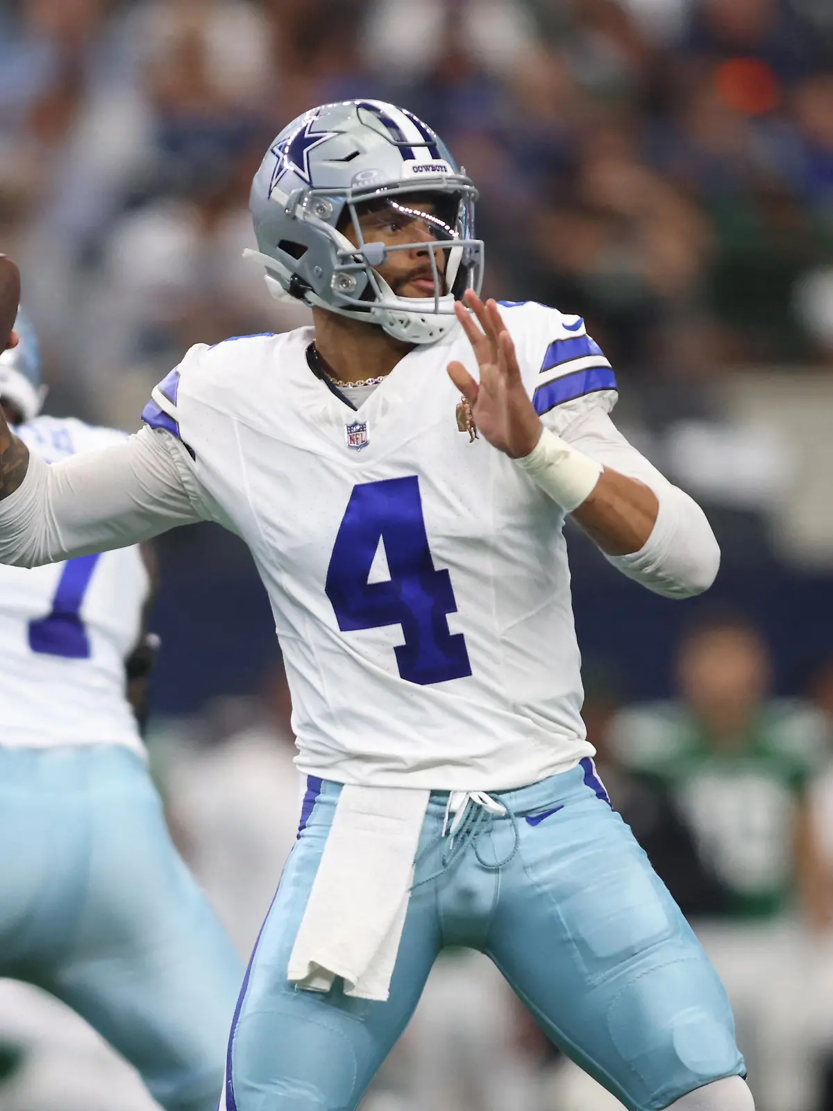 Sep 17, 2023; Arlington, Texas, USA; Dallas Cowboys quarterback Dak Prescott (4) throws a pass in the first quarter against the New York Jets at AT&T Stadium. Mandatory Credit: Tim Heitman-USA TODAY Sports