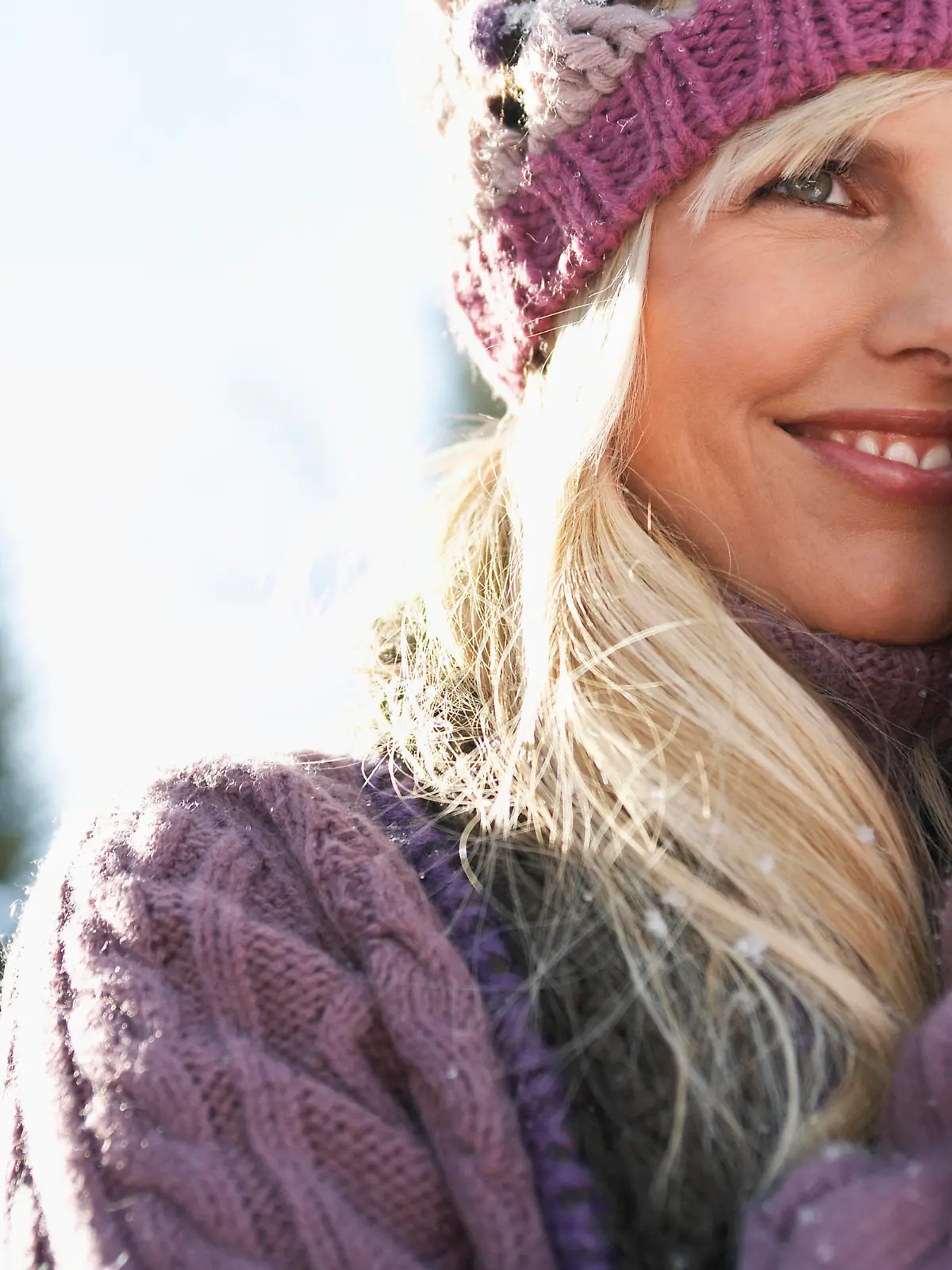 Portrait Of Smiling Woman In Winter Clothing, model released, , 10010560.jpg, 30s, Adult, Attractive, Beautiful, Blond, Blonde, Casual, Caucasian, Cheerful, Closeup, Clothing, Concentrating, Concentration, Considering, Contemplating, Contemplation, Day, Daydreaming, Enjoyment, Female, Fun, Germany, Gloves, Hair, Horizontal, Joy, Knit Hat, Long Hair, Looking Away, One, Outdoors, Person, Pondering, Portrait, Pretty, Scarf, Sky, Smile, Smiling, Snow, Standing, Thinking, Thought, Thoughtful, Warm, Winter, Woman, Wondering, Young,