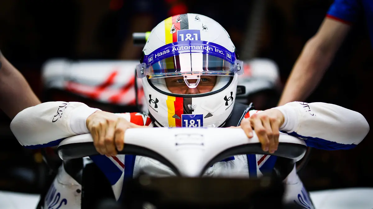 SCHUMACHER Mick ger, Haas F1 Team VF-22 Ferrari, portrait during the Formula 1 Etihad Airways Abu Dhabi Grand Prix 2022, 22nd round of the 2022 FIA Formula One World Championship, WM, Weltmeisterschaft from November 18 to 20, 2022 on the Yas Marina Circuit, in Yas Island, Abu Dhabi - F1 - ABU DHABI GRAND PRIX 2022 DPPI/Panoramic PUBLICATIONxNOTxINxFRAxITAxBEL 00122049_AV6_7565
