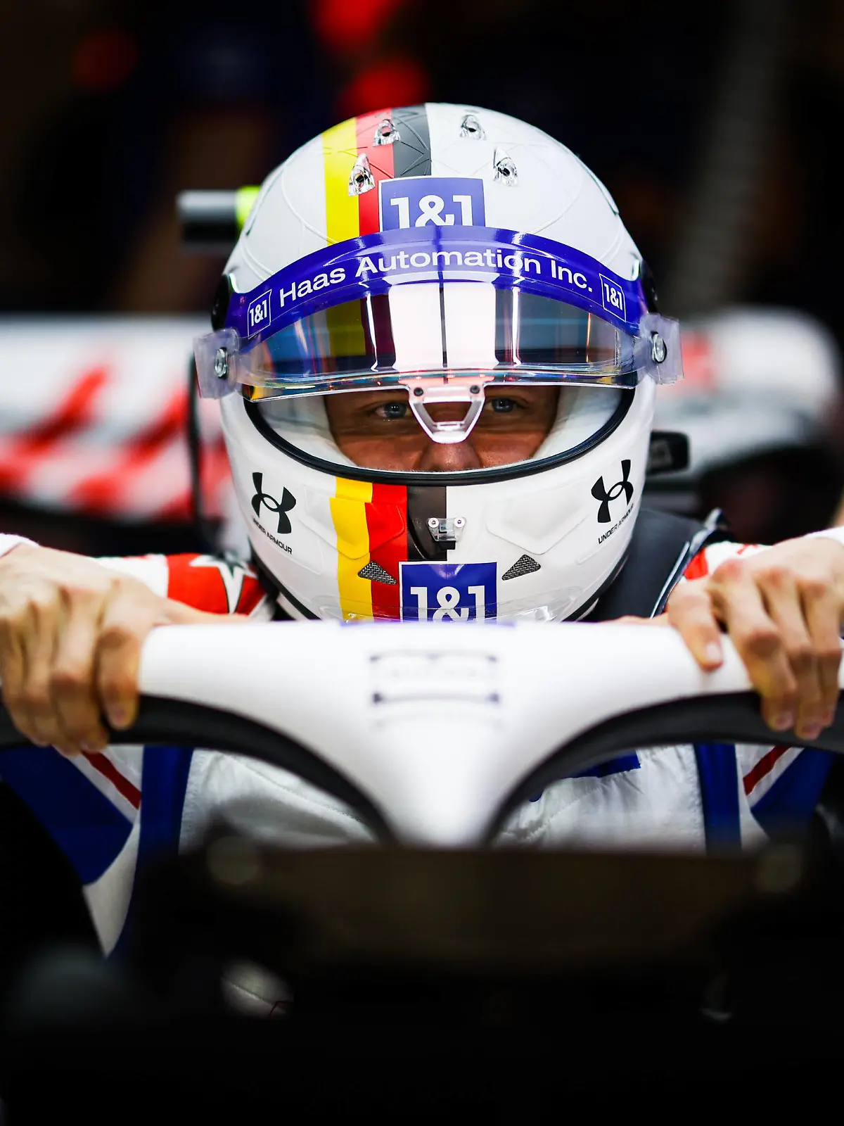  SCHUMACHER Mick ger, Haas F1 Team VF-22 Ferrari, portrait during the Formula 1 Etihad Airways Abu Dhabi Grand Prix 2022, 22nd round of the 2022 FIA Formula One World Championship, WM, Weltmeisterschaft from November 18 to 20, 2022 on the Yas Marina Circuit, in Yas Island, Abu Dhabi - F1 - ABU DHABI GRAND PRIX 2022 DPPI/Panoramic PUBLICATIONxNOTxINxFRAxITAxBEL 00122049_AV6_7565