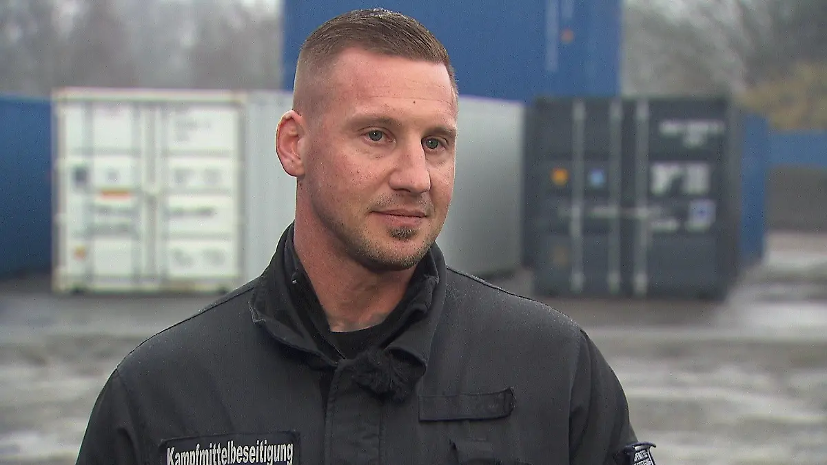 Regelmäßig macht Sprengmeister Thorsten Lüdeke Bomben am Göttinger Schützenplatz unschädlich (Archiv).