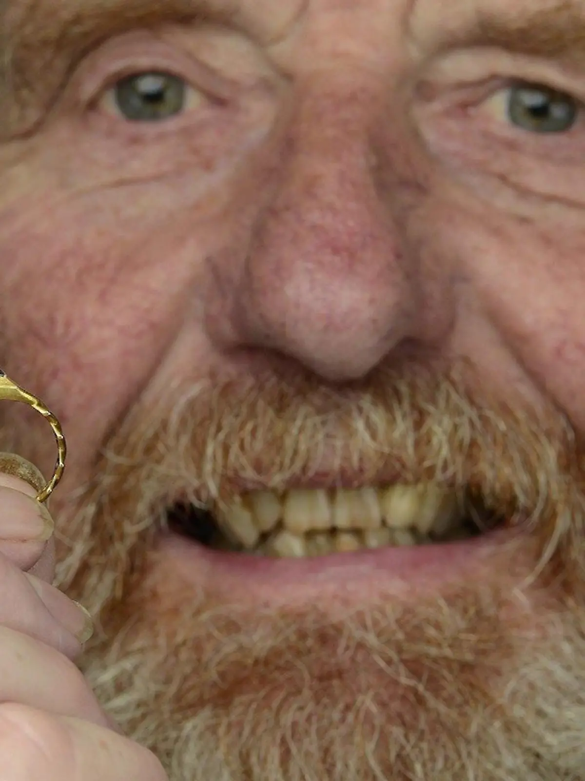 David Board findet mittelalterlichen Goldring