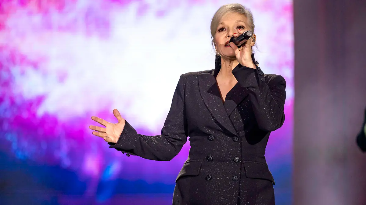  Ina Müller & Band live in der Messe Erfurt. Erfurt, 20.10.2022 *** Ina Müller Band live at the Erfurt Fair Erfurt, 20 10 2022 Foto:xM.xKremerx/xFuturexImage