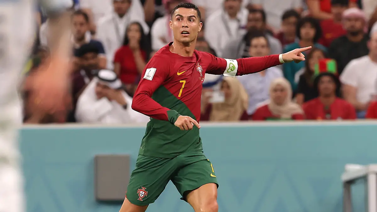 November 29, 2022, Qatar, New Delhi, Doha: Football World cup 2022 : Portugal 2 - 0 Uruguay in group stage H. Ronaldo & Bruno Fernandes each one goal. Portuguese got qualified for the second round as the team is sitting at the top of the table qualifying for the second round. Christiano Ronaldo in action. (Credit Image: © Seshadri Sukumar/ZUMA Press Wire) / action press