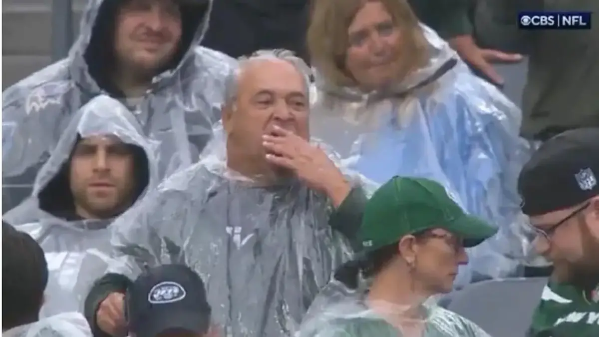 Zack: Dieser Jets-Fan verliert plötzlich seine Zähne
