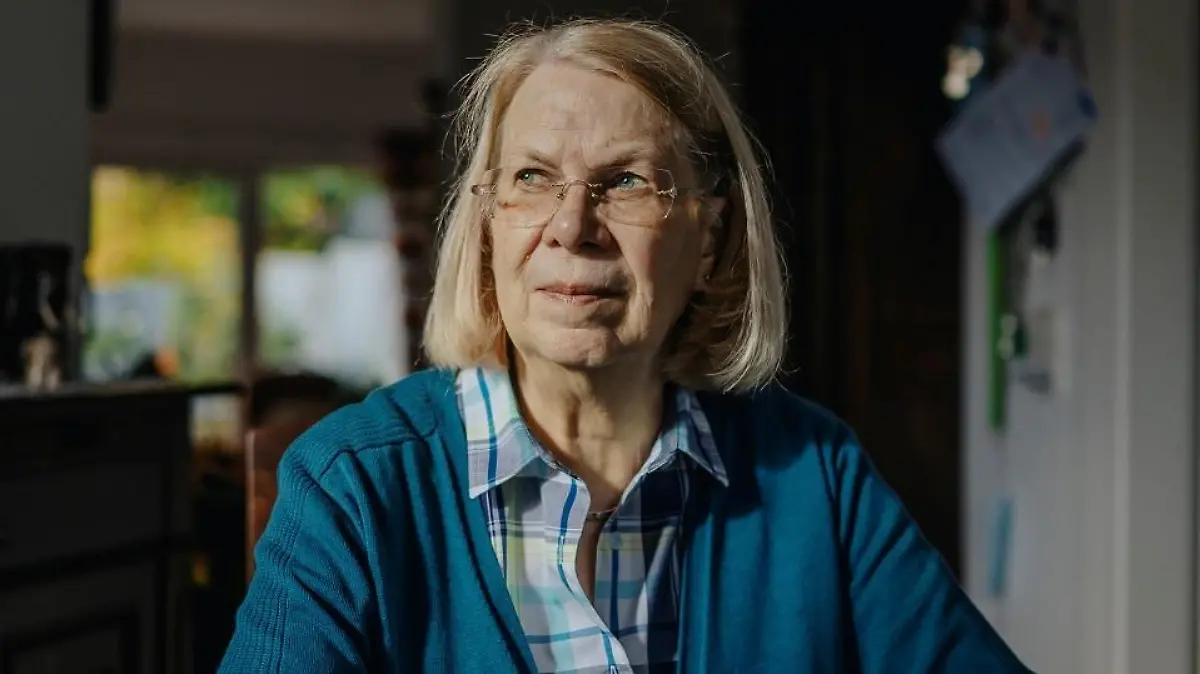 VOE STERN CRIME AUSGABE 40 Ingrid Liebs, Mutter von Frauke Liebs, am 22.10.2021 in Luebbecke.