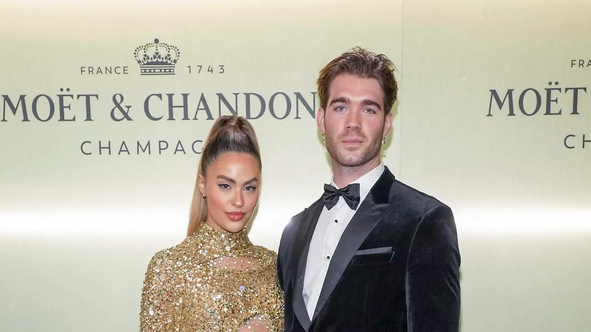 Jessica de Oliveira, Janis Danner beim Moet Effervescence Dinner am 09. November 2022 im Baerensaal in Berlin.