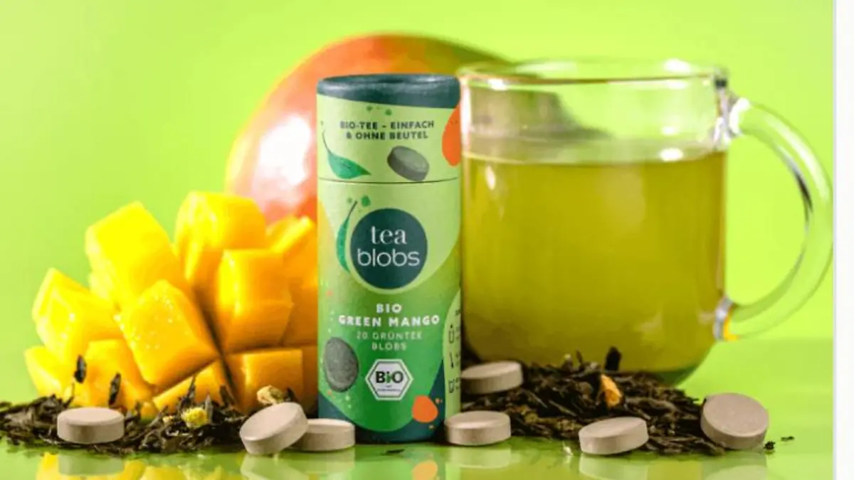 TeaBlobs Tee-Tabletten Green Mango mit durchsichtiger Tasse