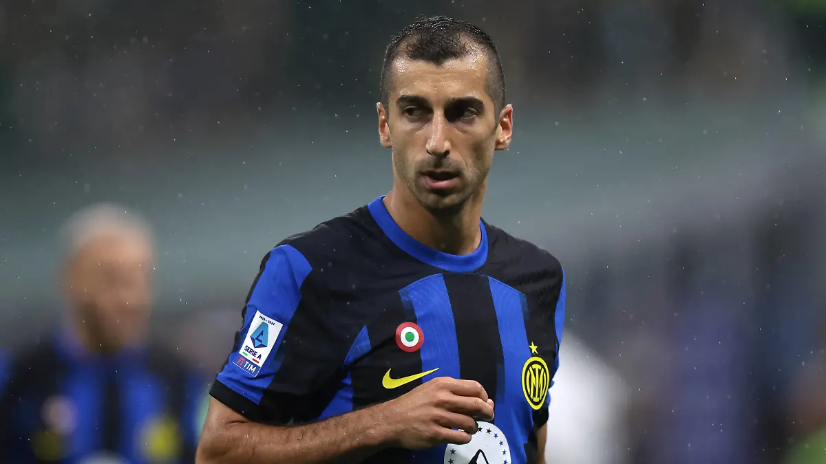 Milan, Italy, 16th September 2023. Henrikh Mkhitaryan of FC Internazionale during the Serie A match at Giuseppe Meazza, Milan. Picture credit should read: Jonathan Moscrop / Sportimage EDITORIAL USE ONLY. No use with unauthorised audio, video, data, fixture lists, club/league logos or live services. Online in-match use limited to 120 images, no video emulation. No use in betting, games or single club/league/player publications. SPI-2569-0168