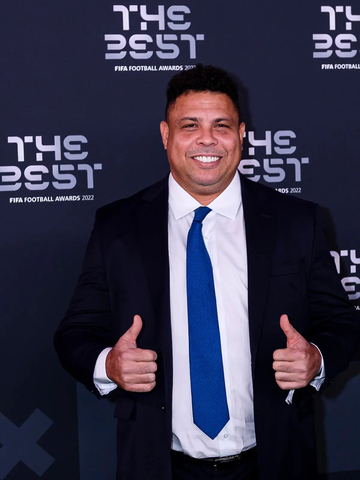 Paris, France - February 27: Ronaldo Nazario de Lima Ronaldinho poses for photos during the Green Carpet Arrivals prior The Best FIFA Football Awards 2022 on February 27, 2023 in Paris, France. Photo by Marcio Machado Paris France *** Paris, France February 27 Ronaldo Nazario de Lima Ronaldinho poses for photos during the Green Carpet Arrivals prior The Best FIFA Football Awards 2022 on February 27, 2023 in Paris, France Photo by Marcio Machado Paris France PUBLICATIONxNOTxINxSUI Copyright: x x2023xEurasiaxSportxImagesx