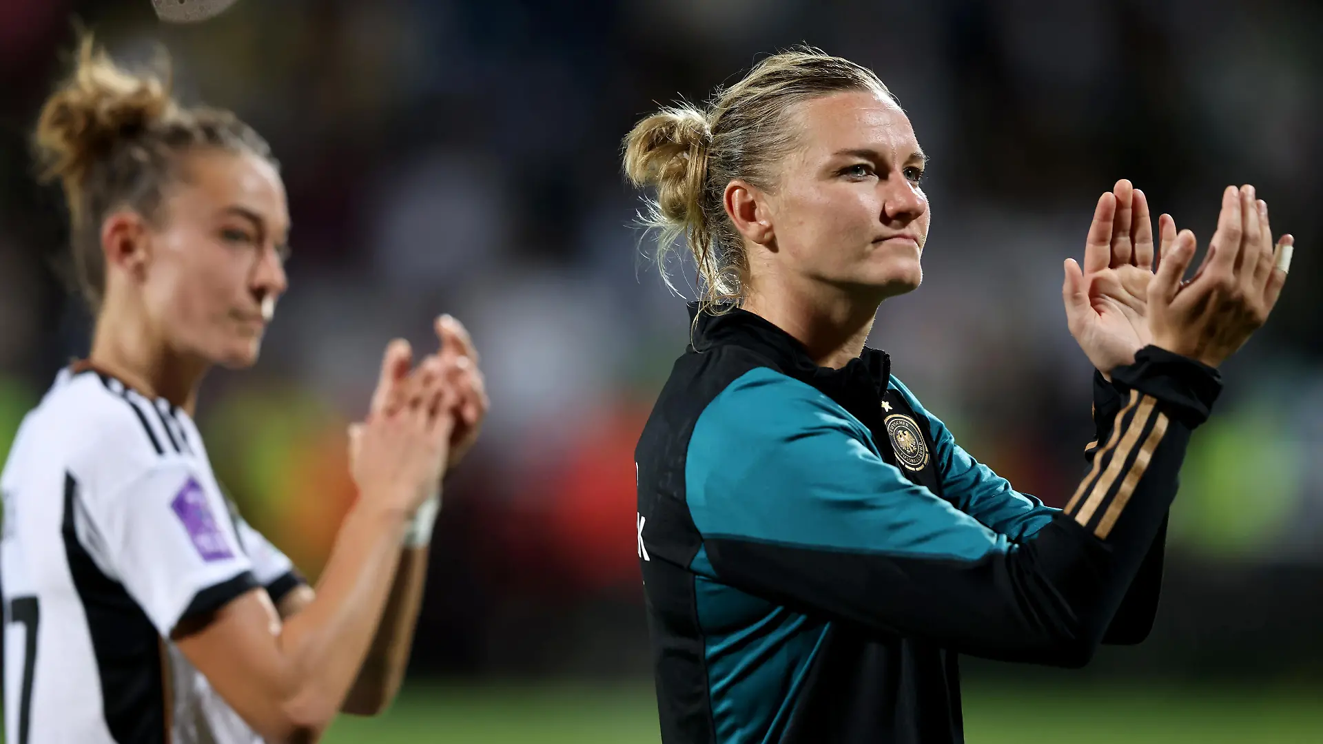 BOCHUM, GERMANY - SEPTEMBER 26: Alexandra Popp of Germany celebrates the 4-0 victory after  the UEFA Womens Nations League match between Germany and Iceland at Vonovia Ruhrstadion on September 26, 2023 in Bochum, Germany. (Photo by Christof Koepsel/Getty Images)