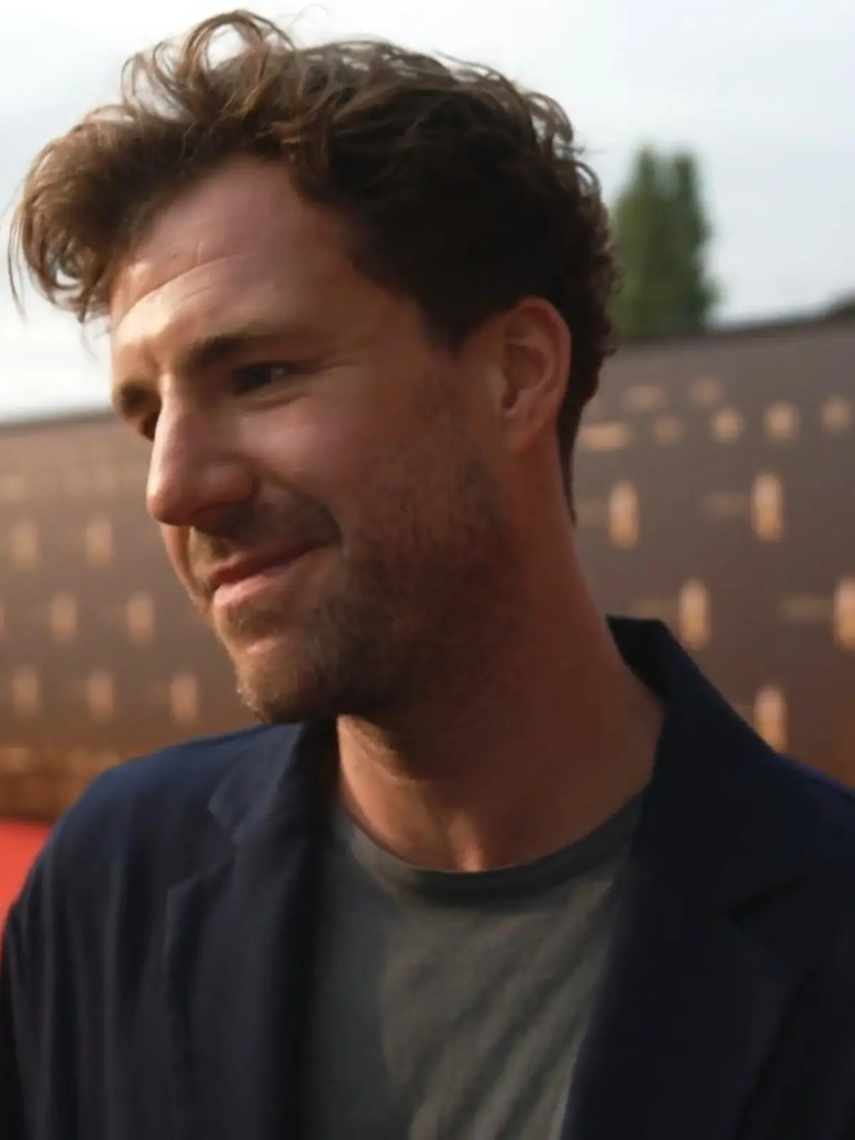 Luke Mockridge tauchte überraschend beim Deutschen Fernsehpreis auf.