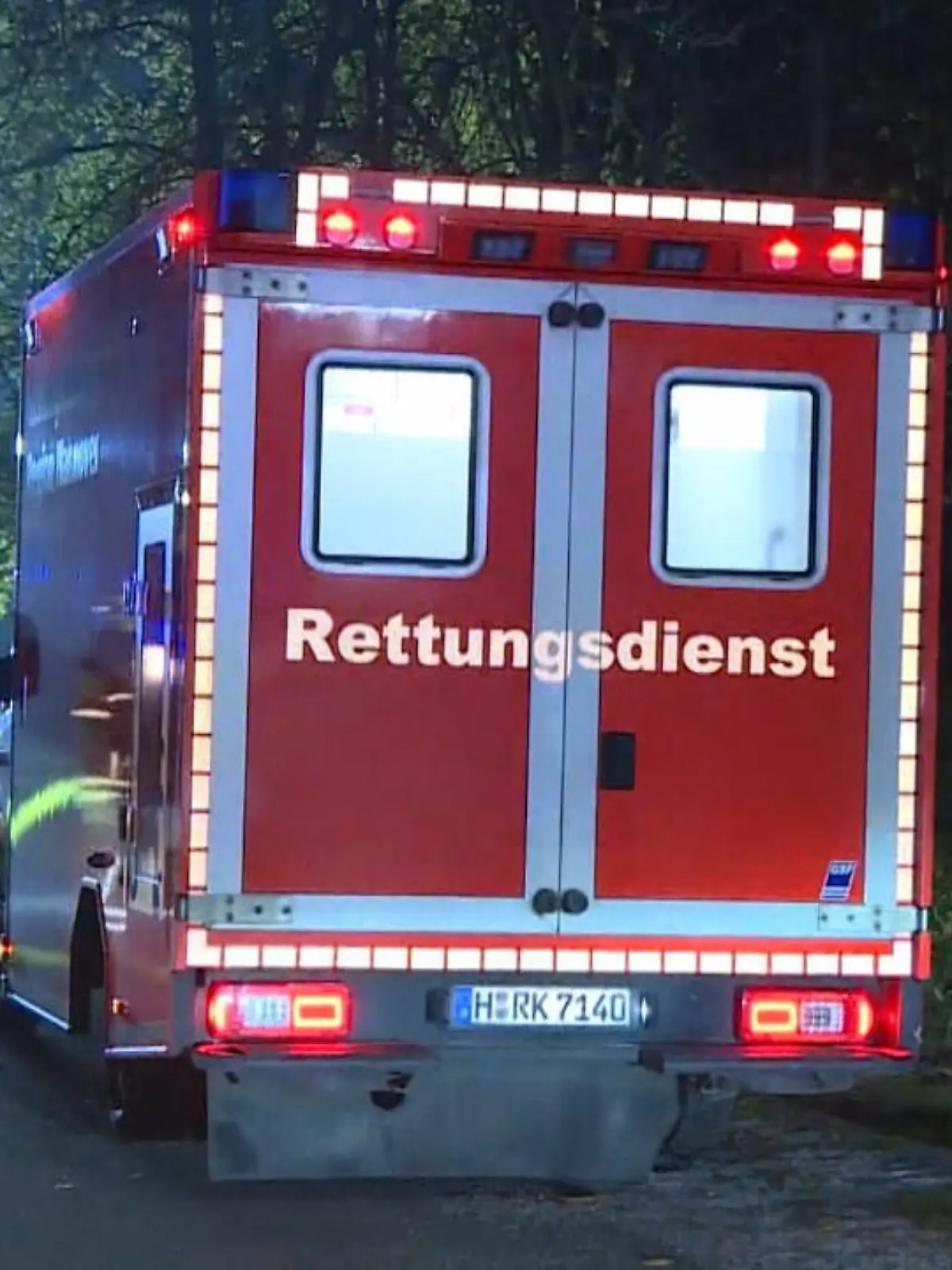 Bild zu: "Familie durch heißen Grill vergiftet"