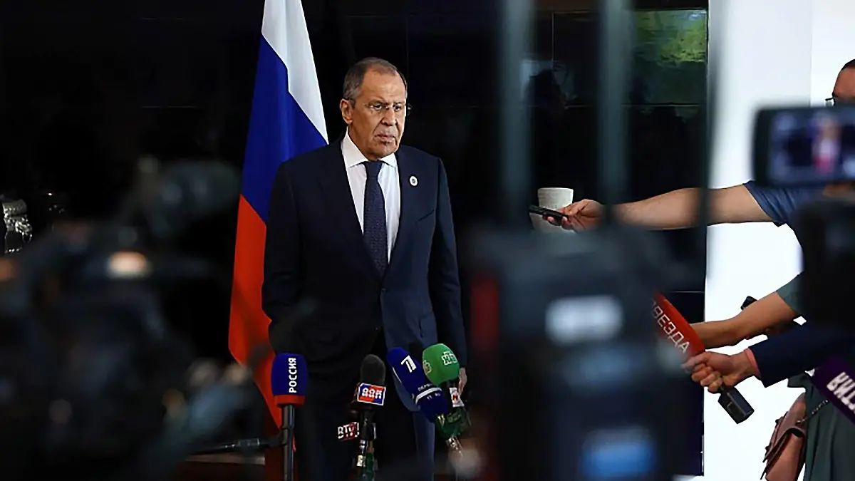  Russia s Foreign Minister Sergey Lavrov arrives to attend the G20 Summit at Ngurah Rai International airport at Tuban, Badung regency on Indonesia s resort island of Balii, on November 13, 2022. 1 IND2022111303 RussianxFMxPressxOffice