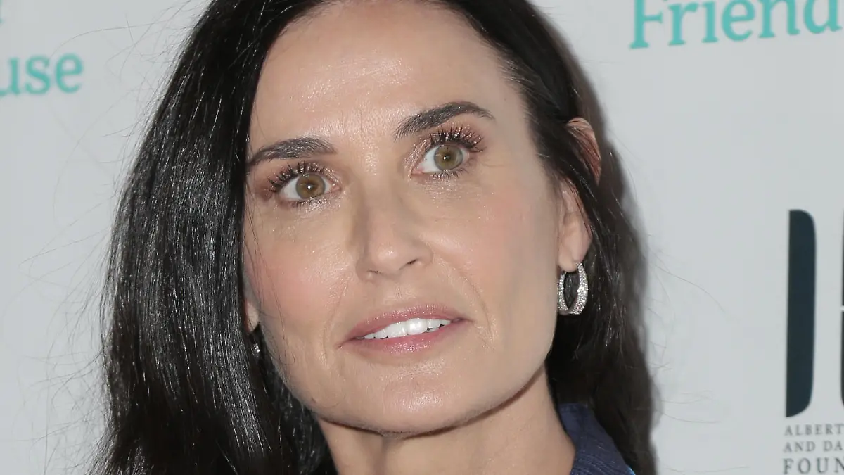 LOS ANGELES, CALIFORNIA - OCTOBER 26: Demi Moore attends the Friendly House 30th Annual Awards Luncheon held at the Beverly Hilton on October 26, 2019 in Los Angeles, California.

Pictured: Demi Moore
Ref: SPL5124591 261019 NON-EXCLUSIVE
Picture by: @ParisaMichelle / SplashNews.com

Splash News and Pictures
Los Angeles: 310-821-2666
New York: 212-619-2666
London: +44 (0)20 7644 7656
Berlin: +49 175 3764 166
photodesk@splashnews.com

World Rights, 
